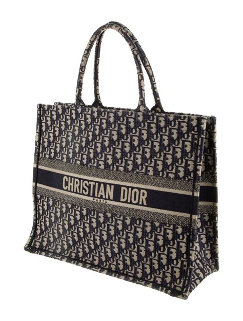 christian dior shopping bags|christian dior tote bag prices.